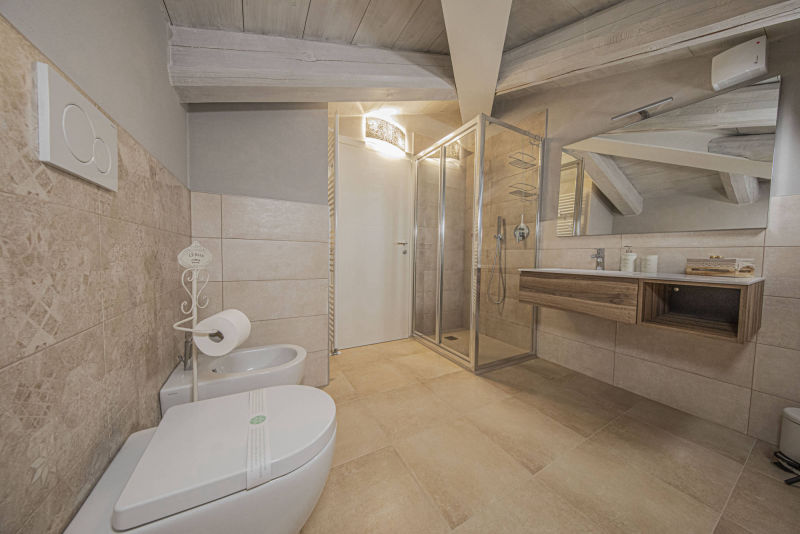 B&B Ca’ Bernai - Room Violetta the bathroom