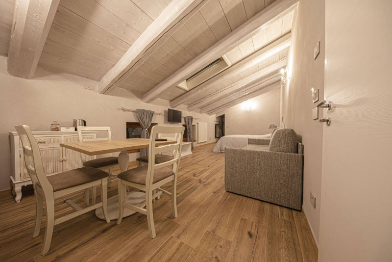 B&B Ca’ Bernai - Room Adina at night